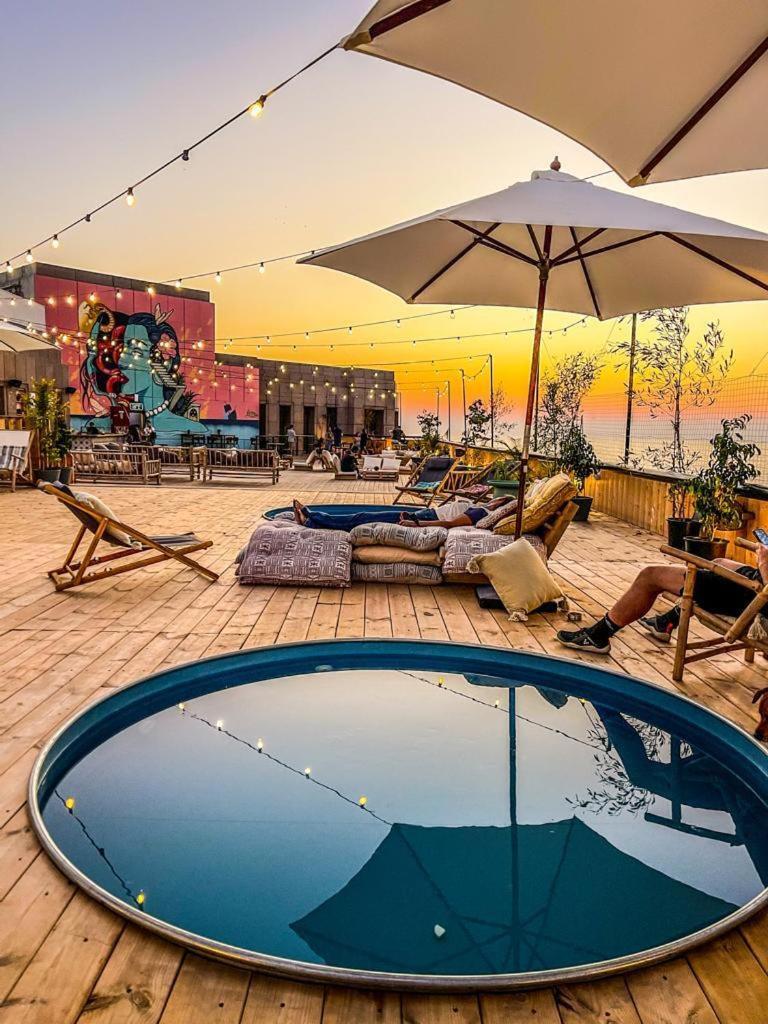 Seven Beach Tlv - By 7Even Hotels เทลอาวีฟ ภายนอก รูปภาพ