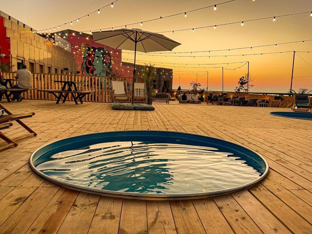 Seven Beach Tlv - By 7Even Hotels เทลอาวีฟ ภายนอก รูปภาพ